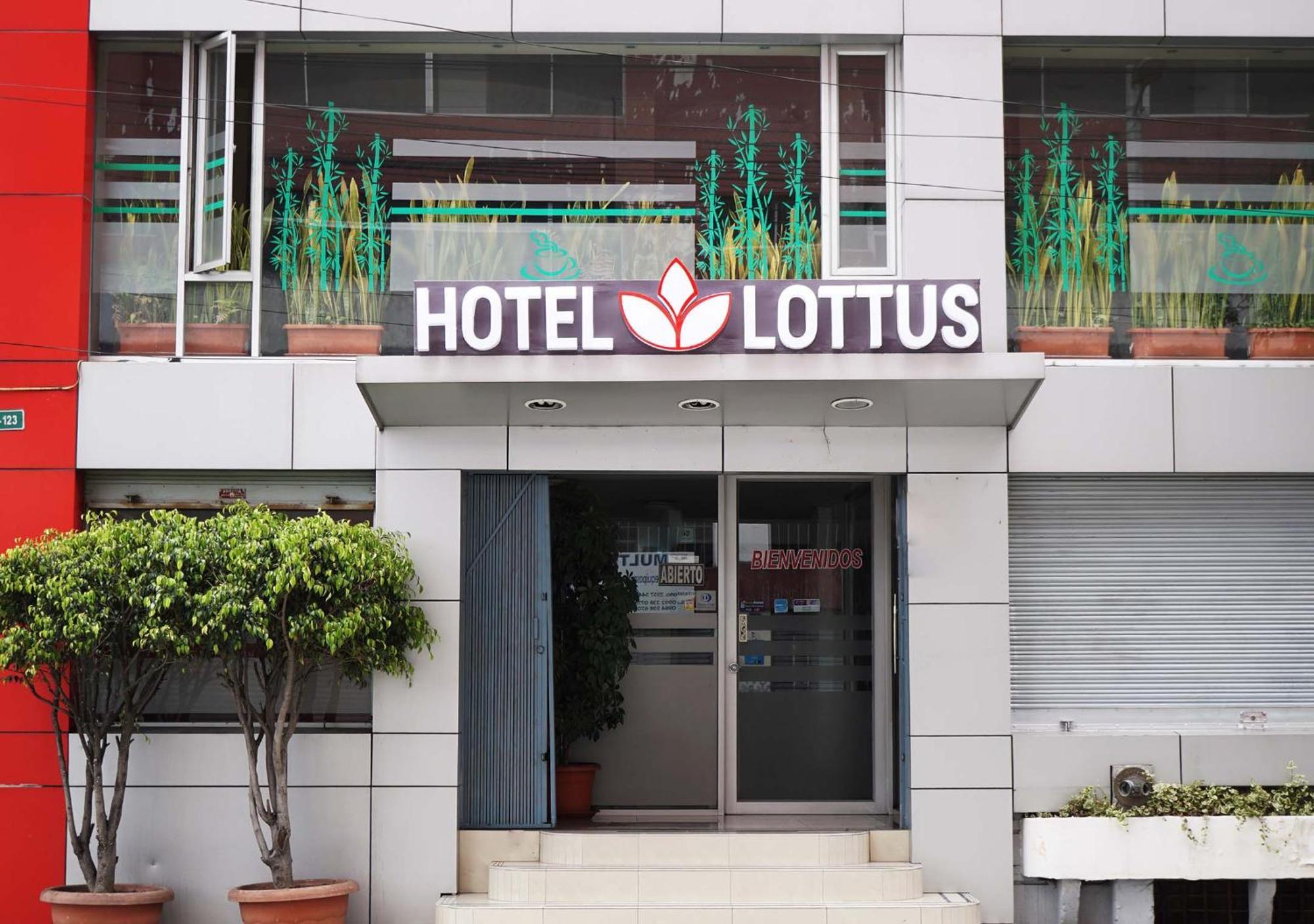 Hotel Lottus กีโต ภายนอก รูปภาพ