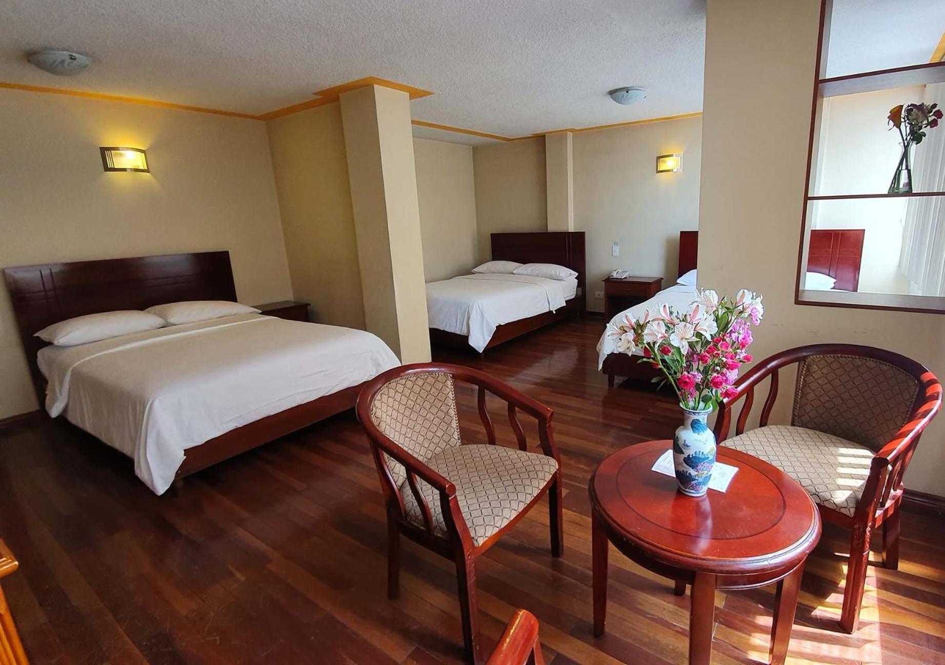 Hotel Lottus กีโต ห้อง รูปภาพ
